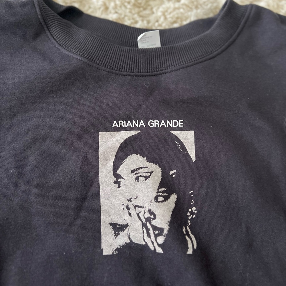 Ariana Grande Black Sweatshirt
